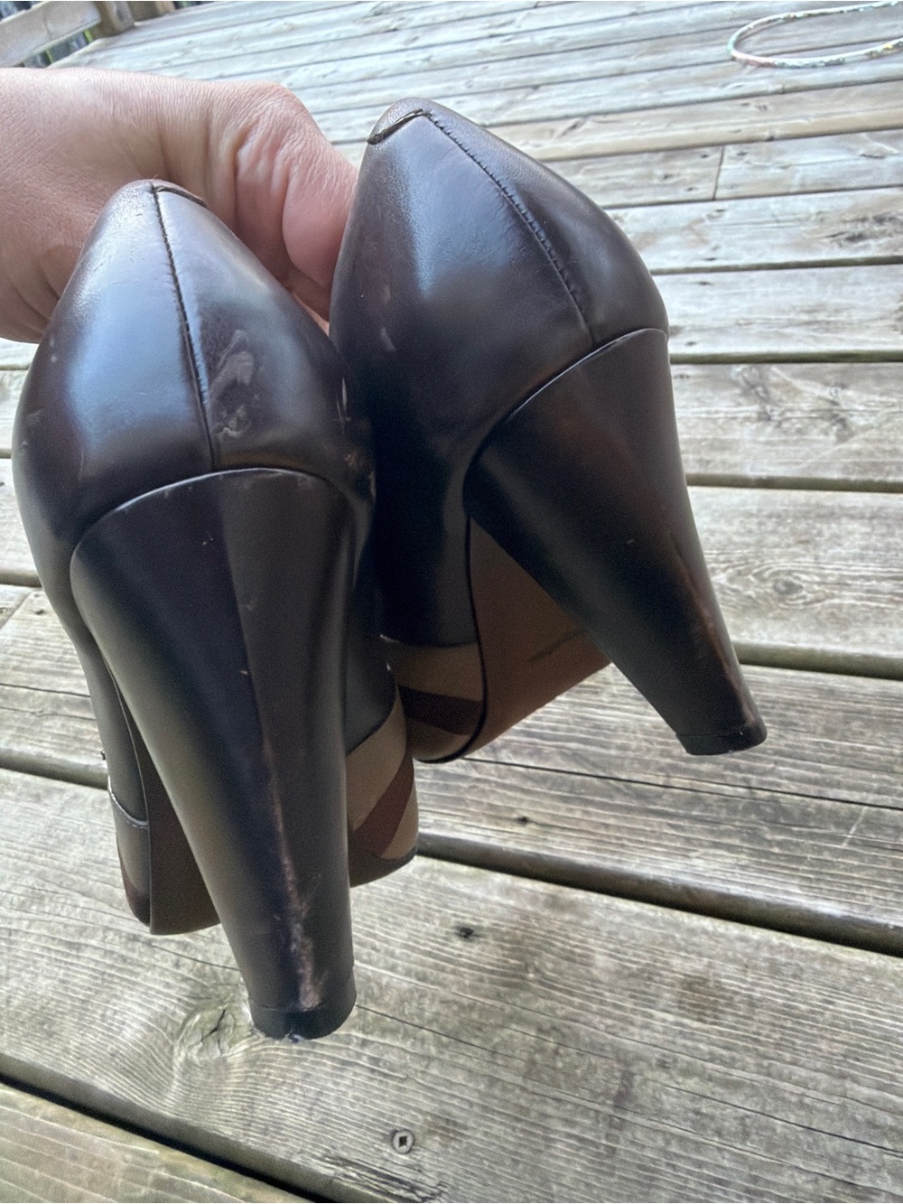 Joy Chen Brown Leather Pumps Size 9 Block Heel Bow Accent Career Office Shoes - Picture 7 of 14